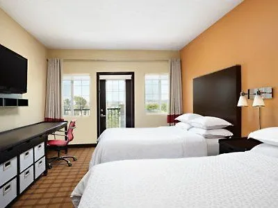 Four Points By Sheraton Hotel & Suites Calgary West