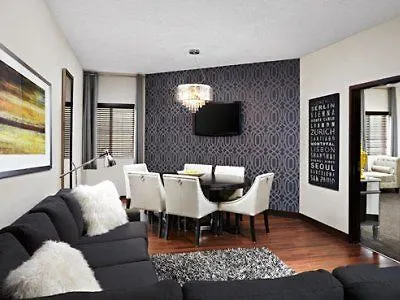Four Points By Sheraton Hotel & Suites Calgary West